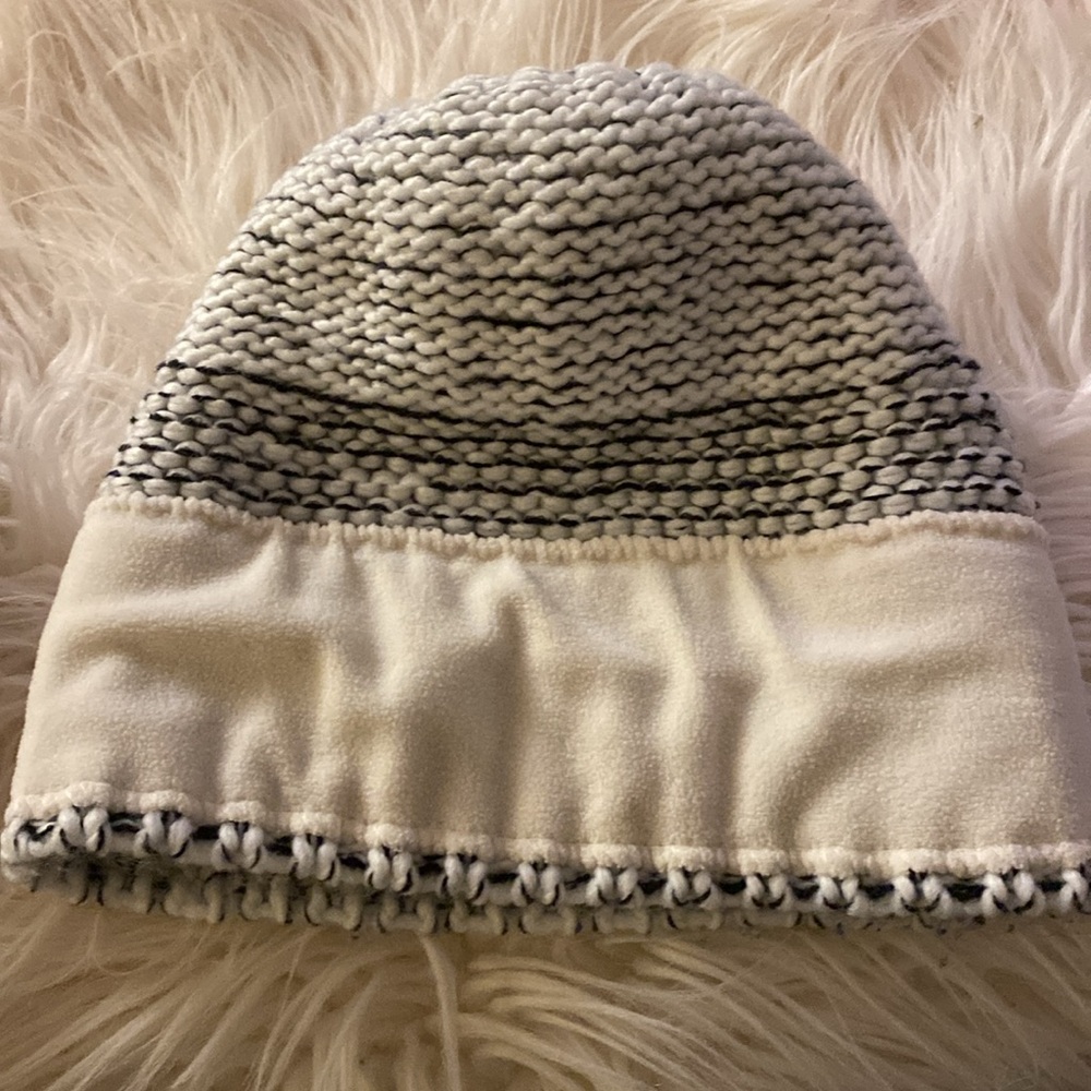 COLUMBIA ladies knitted beanie Pom Pom - Picture 5 of 9